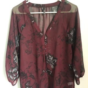 Semi sheet Maurice’s floral top